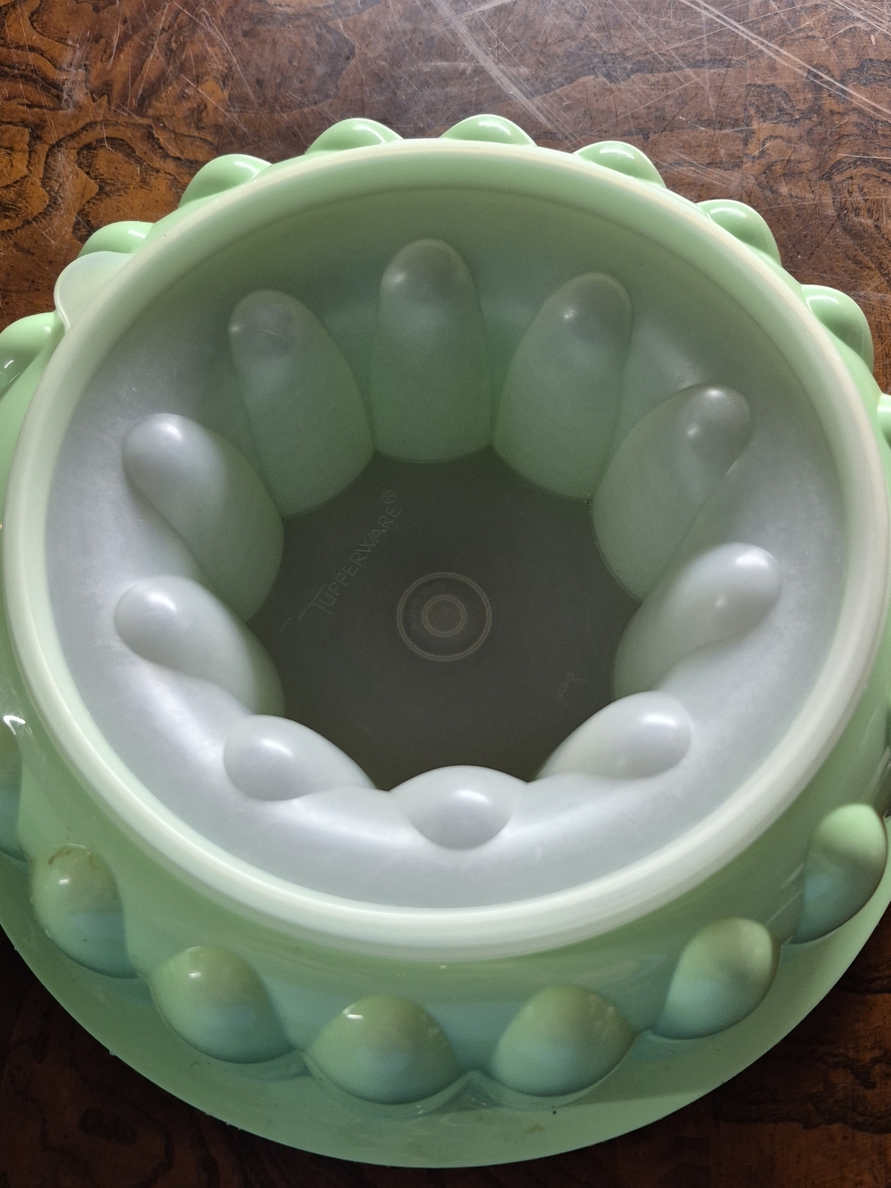 Tupperware Mint Green Bowl with Internal Nodules